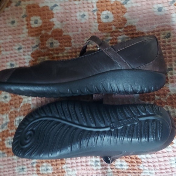 Naot Brown Leather Mary Jane Flats - Picture 6 of 9